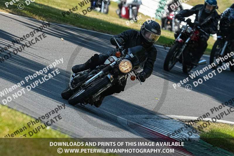 cadwell park;cadwell park photographs;cadwell trackday photographs;enduro digital images;event digital images;eventdigitalimages;peter wileman photography;racing digital images;trackday digital images;trackday photos